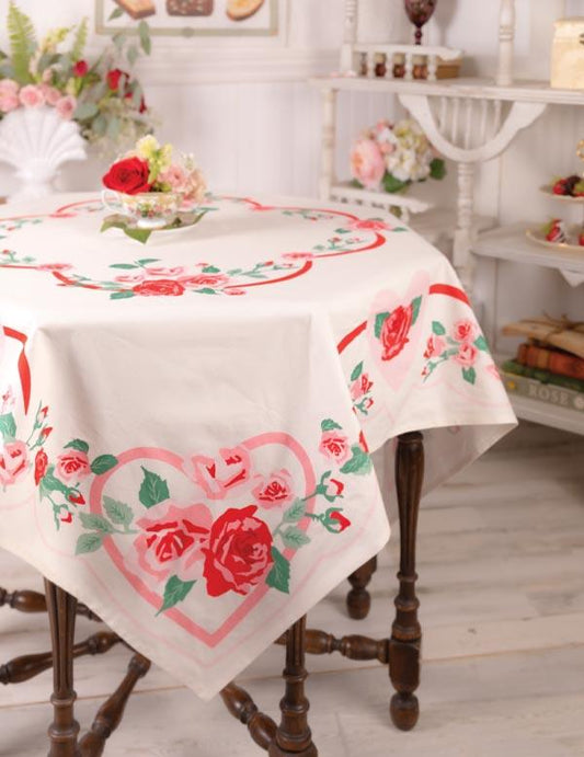 Sweethearts Tablecloth 34397