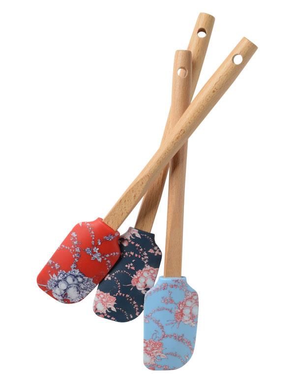 Summer Fruit Toile Spatulas (set Of 3) 34581 by Victorian Trading Co